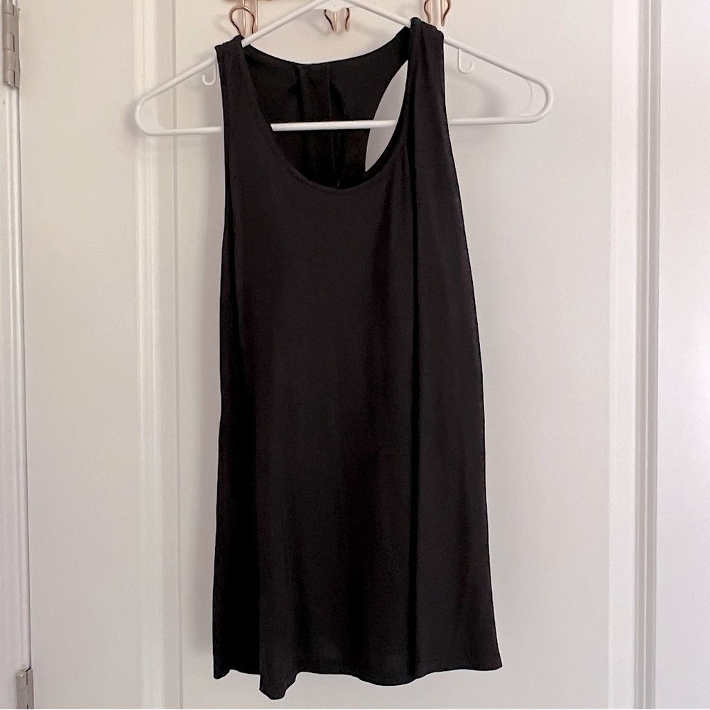 LULULEMON TANK (BUILT IN BRA)